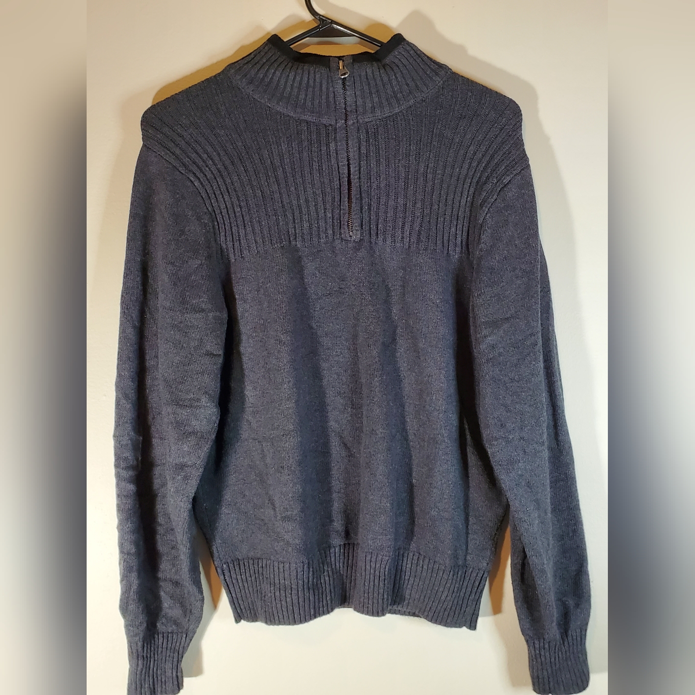 Dockers Pull Over